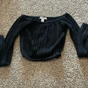 Super cute black cropped sweater